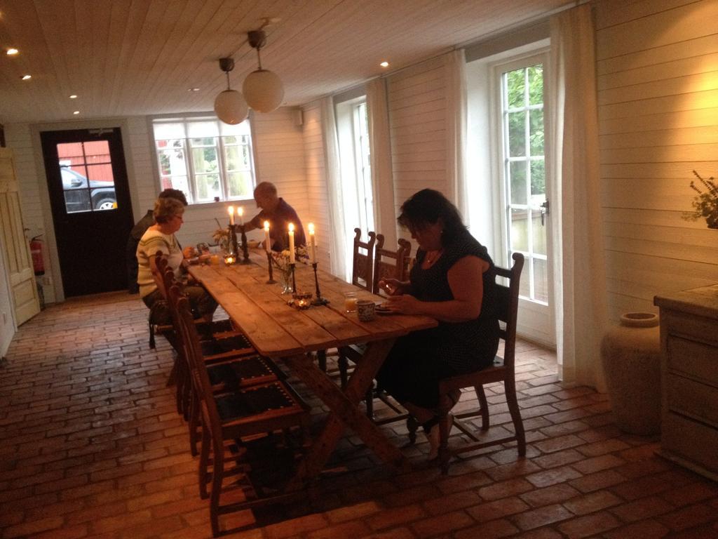 Bed and Breakfast Saebyholms Gard Laholm Exterior foto