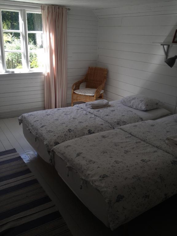 Bed and Breakfast Saebyholms Gard Laholm Zimmer foto