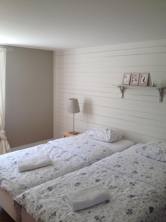 Bed and Breakfast Saebyholms Gard Laholm Zimmer foto